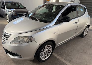 Lancia Ypsilon 1.2 Benzina 69 CV 5 porte Gold - 2014
