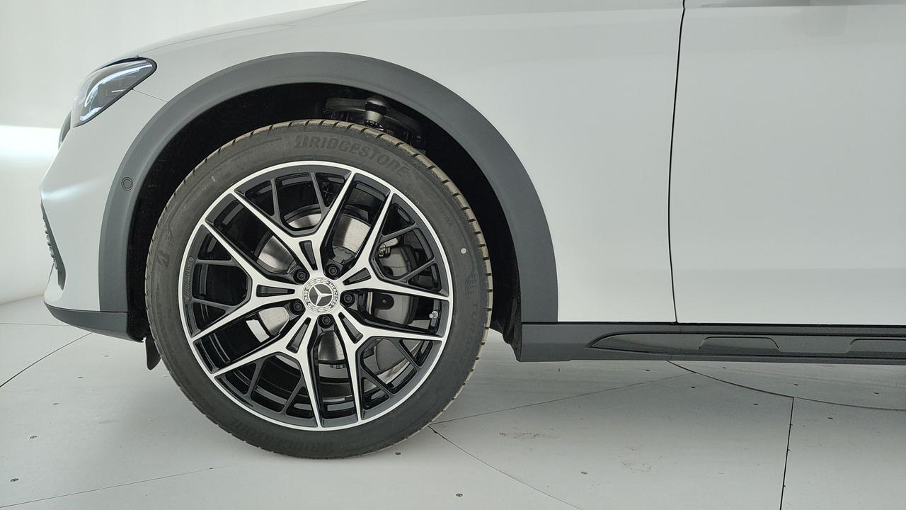 Mercedes-Benz E 220 d 4MATIC All Terrain