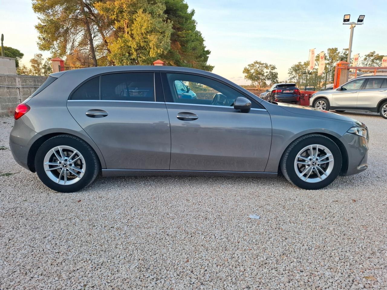 Mercedes A 180 d Auto.*LED*CAMERA*RADAR
