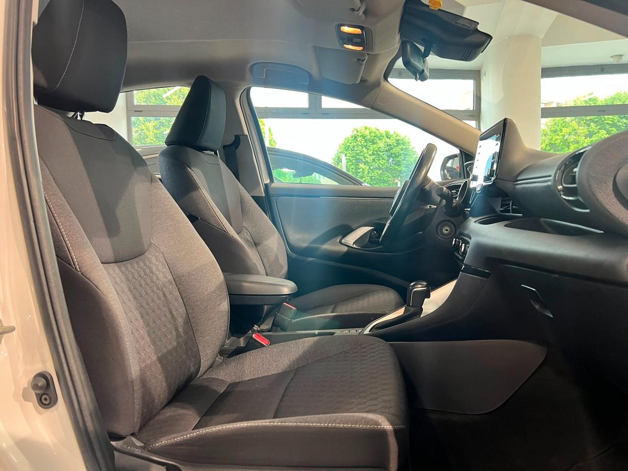 Toyota Yaris 1.5 Hybrid 5 porte Trend