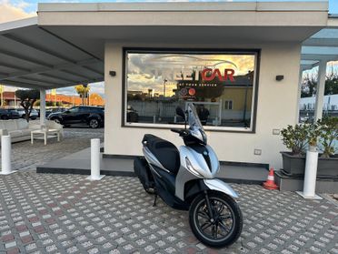 Piaggio Beverly 400 i.e. S