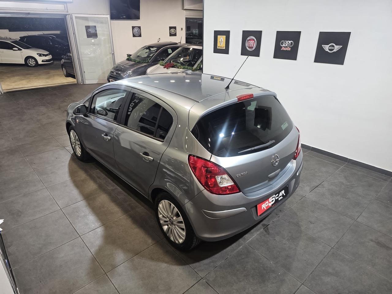 Opel Corsa 1.2 85CV 5 porte GPL-TECH Edition