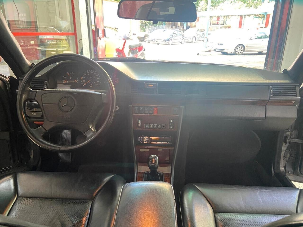 Mercedes-Benz CE 200 UNICO PROPRIETARIO!!!