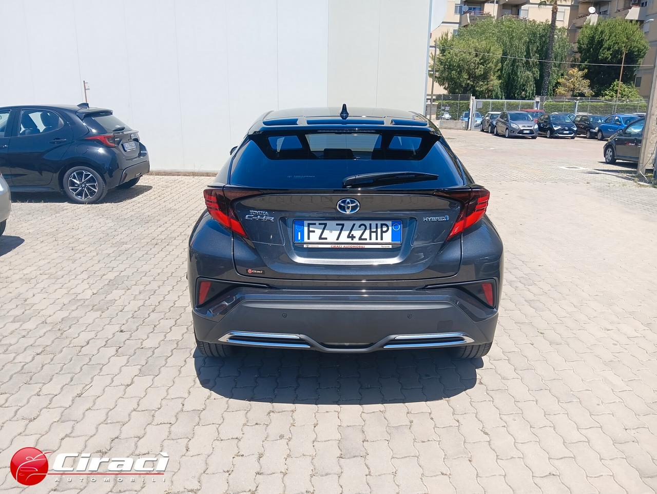 Toyota C-HR 2.0 Hybrid E-CVT Style