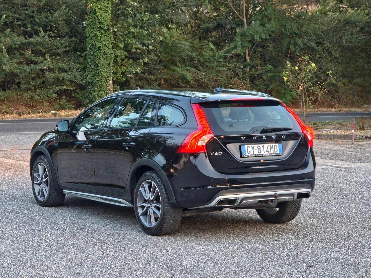 Volvo V60 Cross Country D4 Geartronic Summum 2016-E6 Automatico