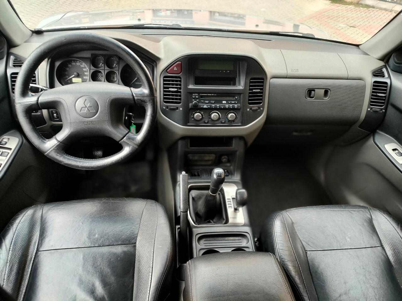 Mitsubishi Pajero 3.2 16V DI-D 7 posti e gancio