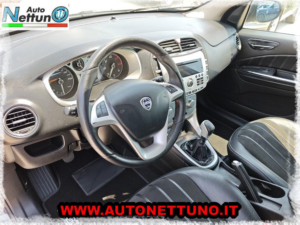Lancia Delta 1.6 MJT DPF Oro