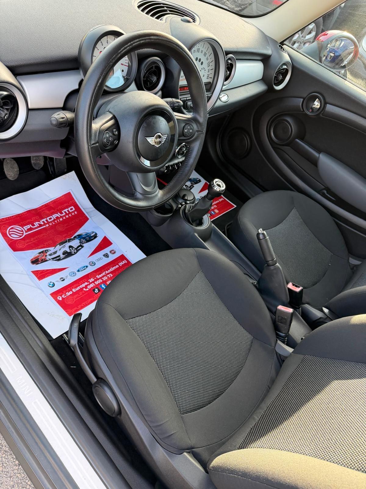 Mini 1.6 16V One (55kW)