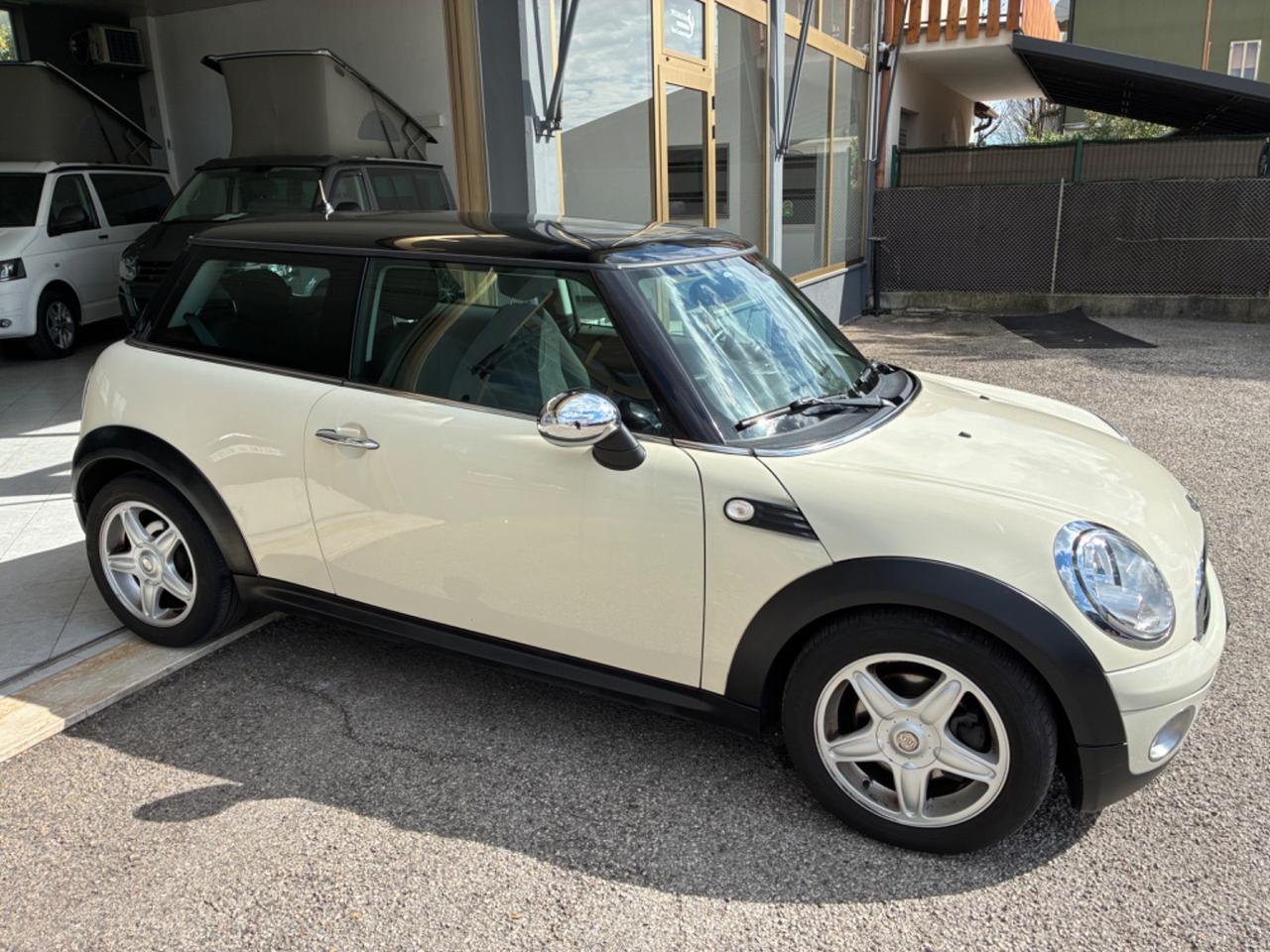 Mini 1.6 16V Cooper Pepper