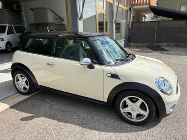 Mini 1.6 16V Cooper Pepper