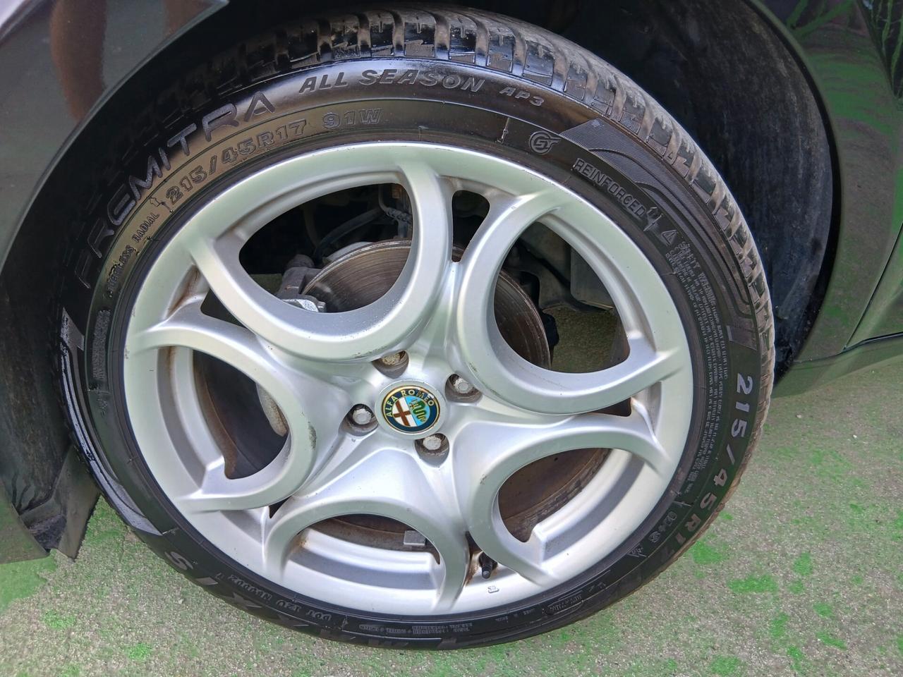 Alfa Romeo MiTo 1.4 78 CV Distinctive