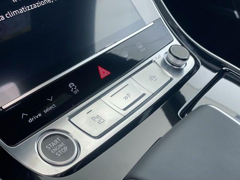 Audi Q8 50 TDI 286 CV quattro S line edition MY 25 ** TETTO PAN**