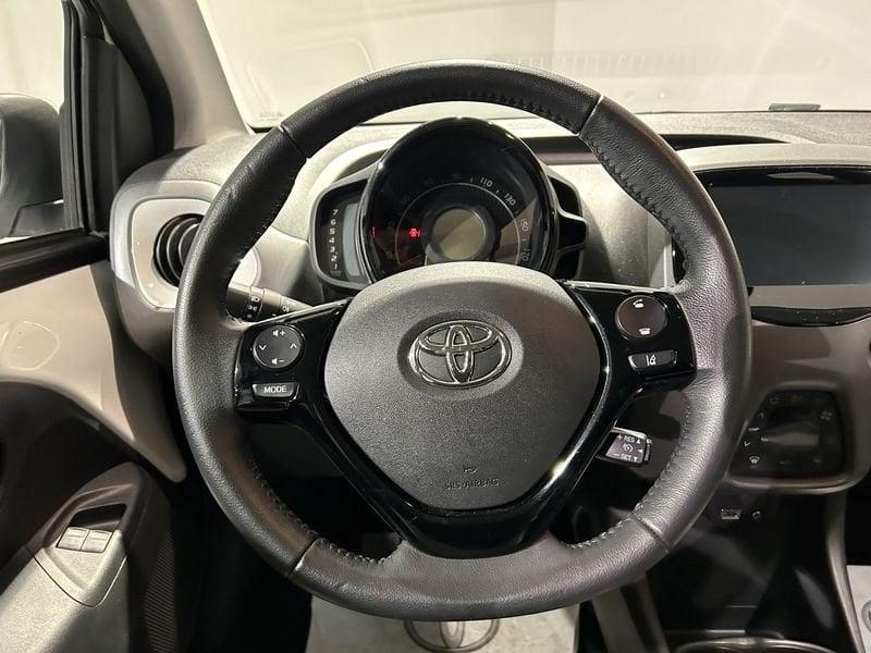 Toyota Aygo Aygo Connect 1.0 VVT-i 72 CV 5 porte x-fun