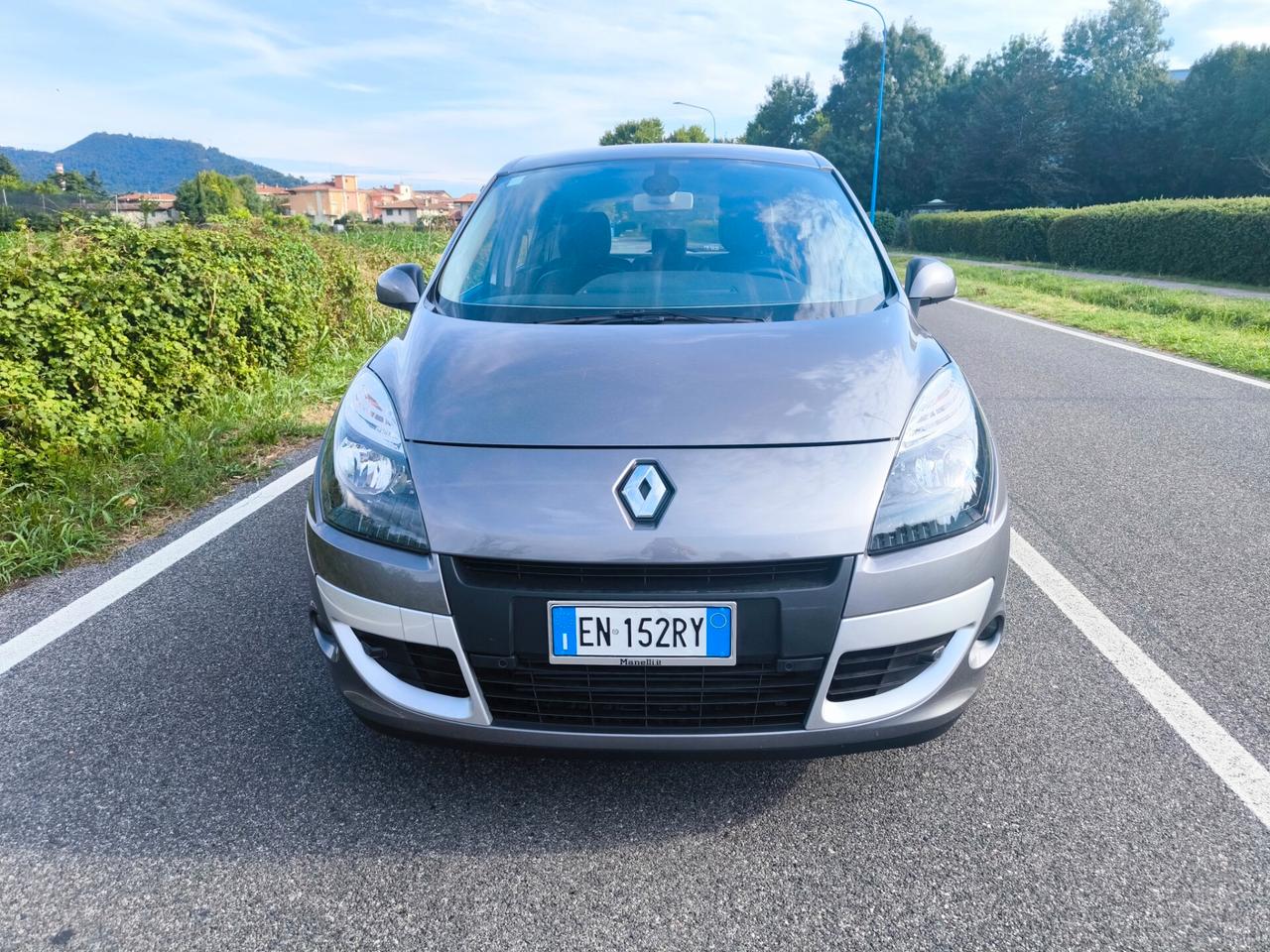 RENAULT SCENIC X-MODE 1,6 DCI- KM 90000-OK NEOPATENTATI