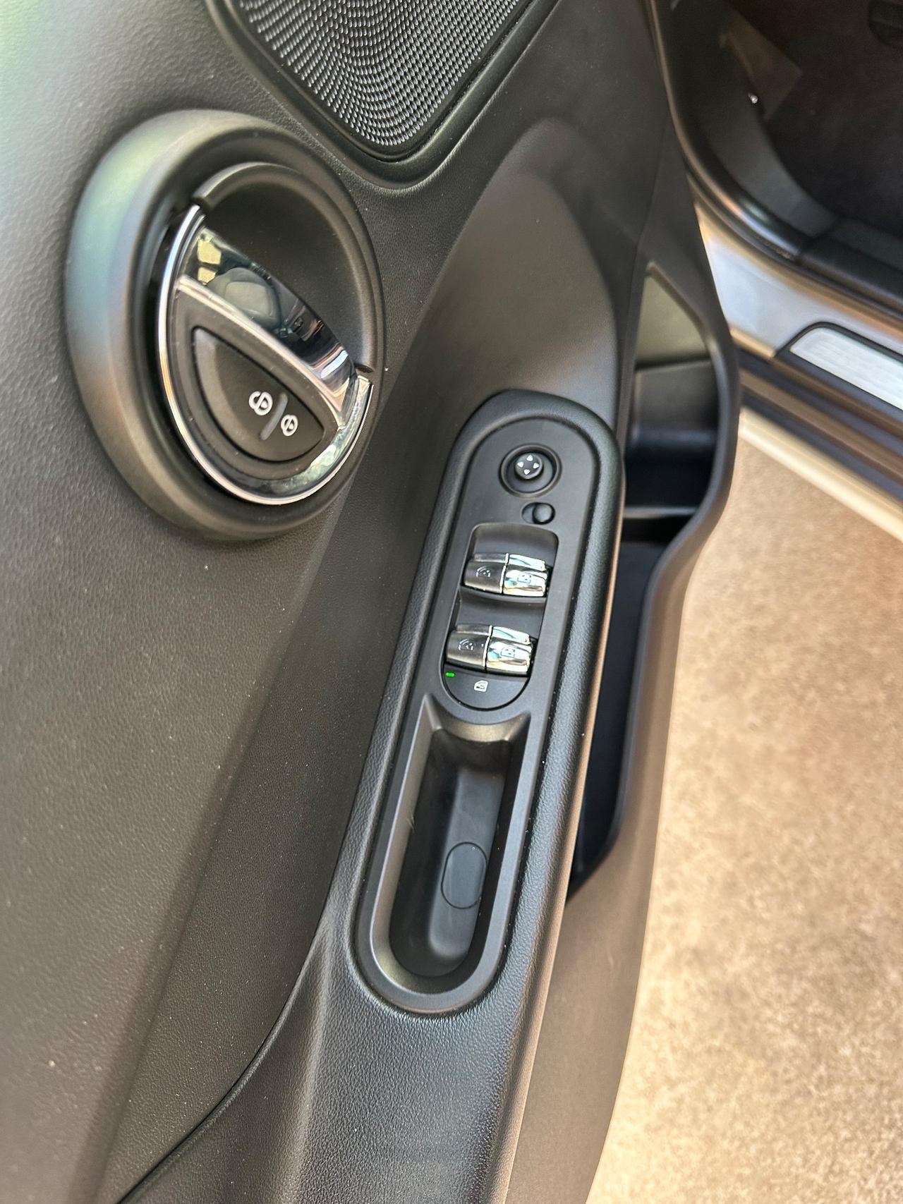 Mini Cooper Countryman 2.0 D Business ALL4 Automatica