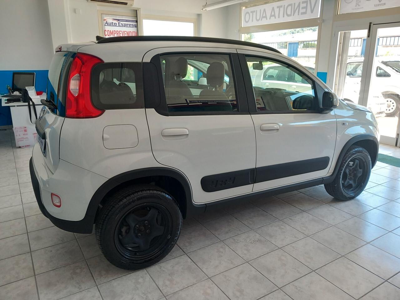 Fiat Panda 4x4 anno 2021 benzina 33 mila km
