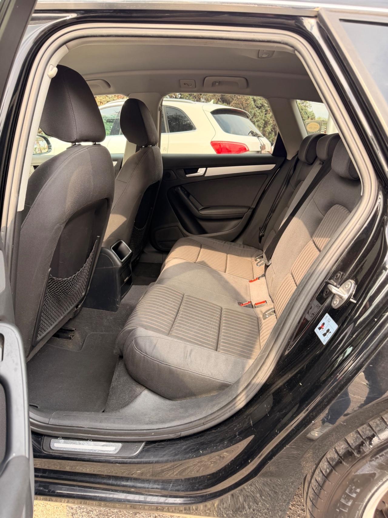 Audi A4 2.0TDI 143cv NEOPATENTATI EURO5