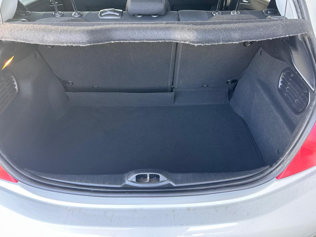 Peugeot 208 3p 1.6 e-hdi 8v Active s&s