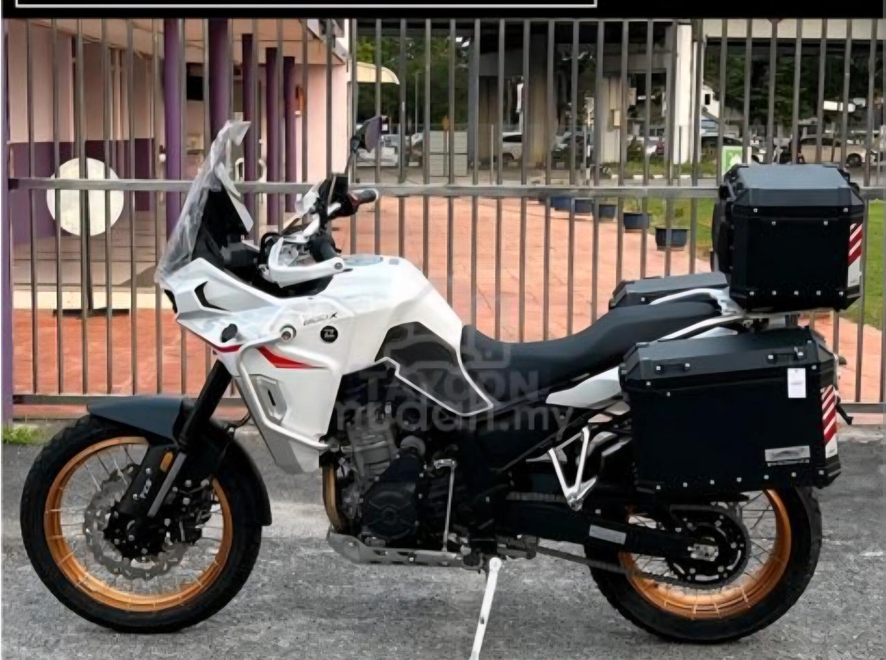 Kove 800 gt