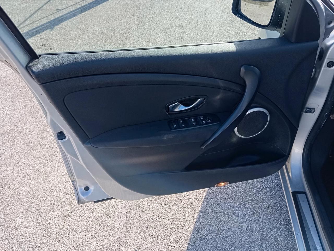 Renault Megane Mégane 1.5 dCi 110CV SporTour Confort