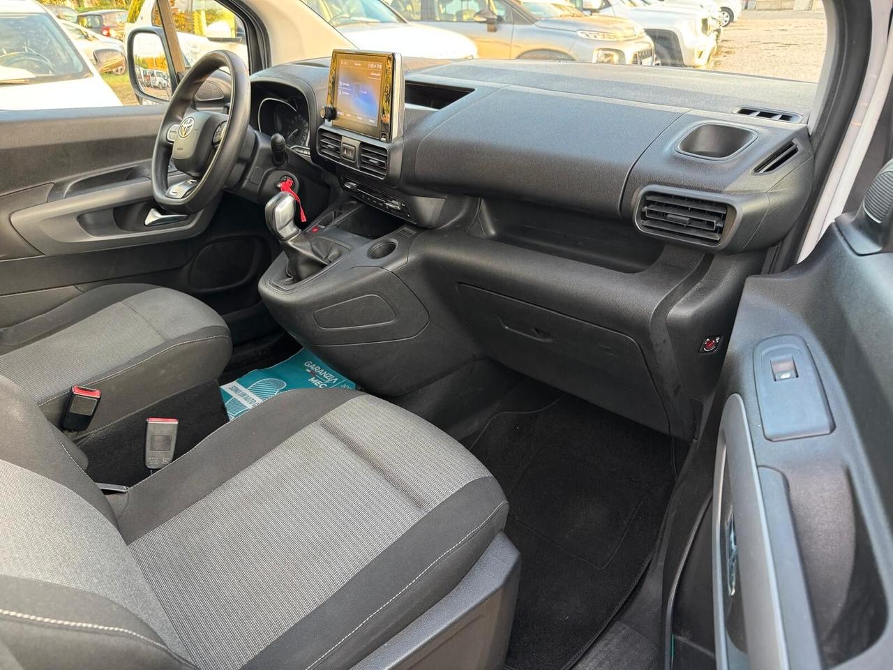 TOYOTA - Proace City Verso 1.5 - 7 POSTI - UNIPRO.- FINANZIABILE - PERMUTE