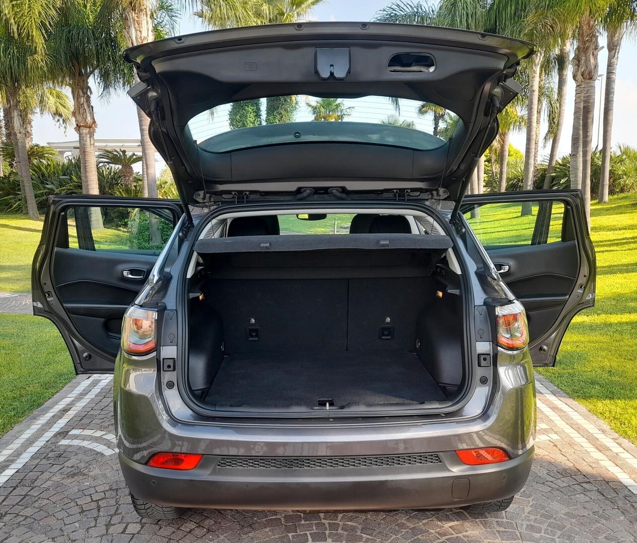 Jeep Compass 1.6 M-jet 120cv TUTTA pari al NUOVO