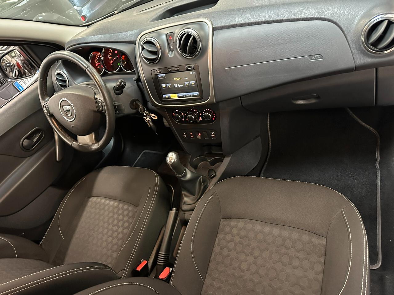 Dacia Sandero 1.2 75CV Lauréate