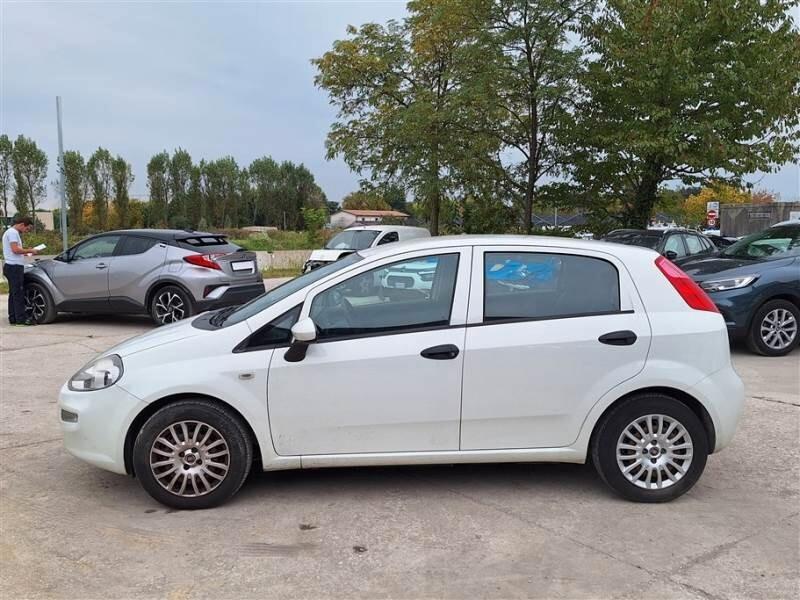 Fiat Punto 1.3 MJT 95 CV 5 porte Street