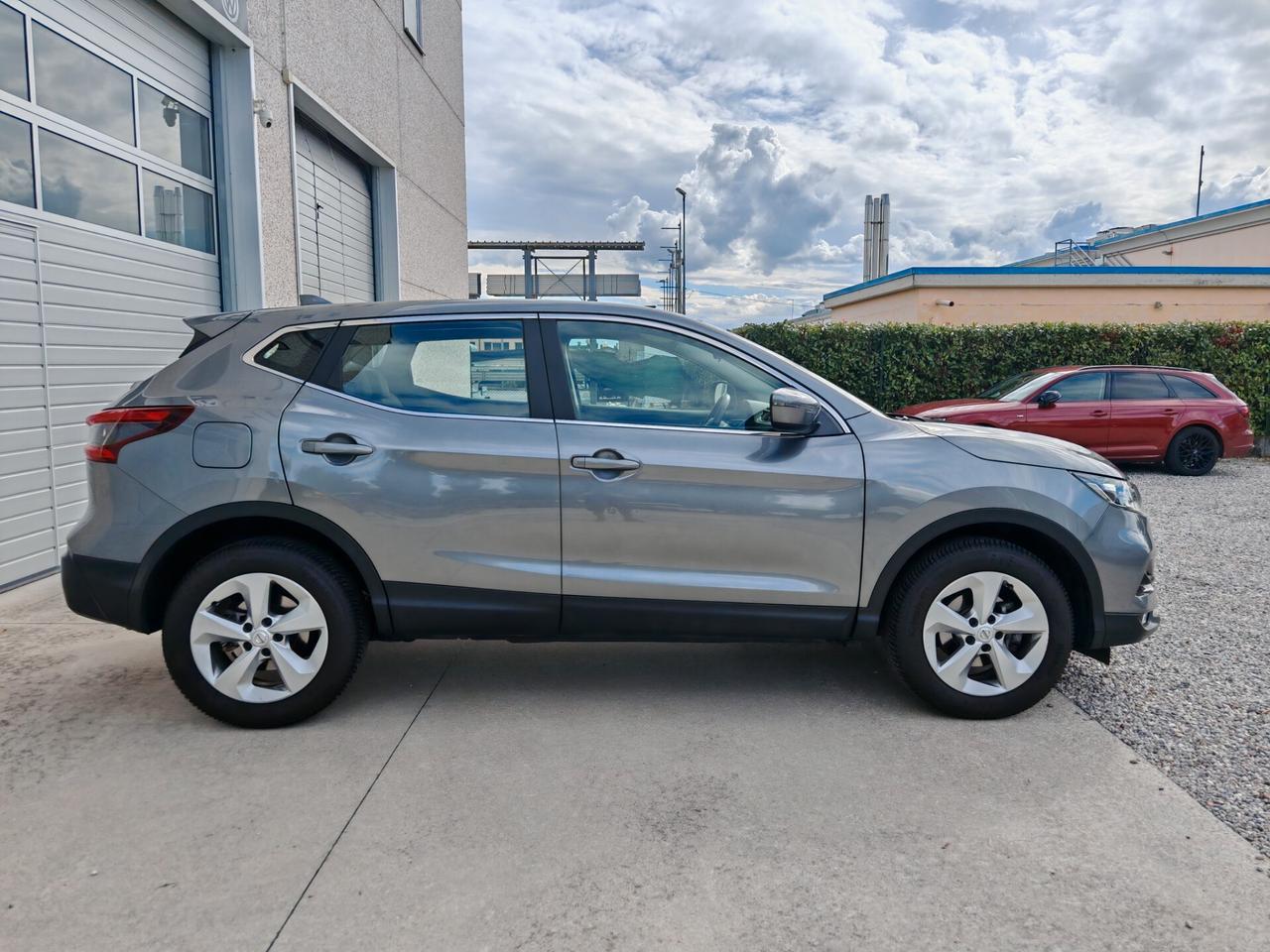 Nissan Qashqai 1.3 DIG-Tuniproprietario km veri garanzia