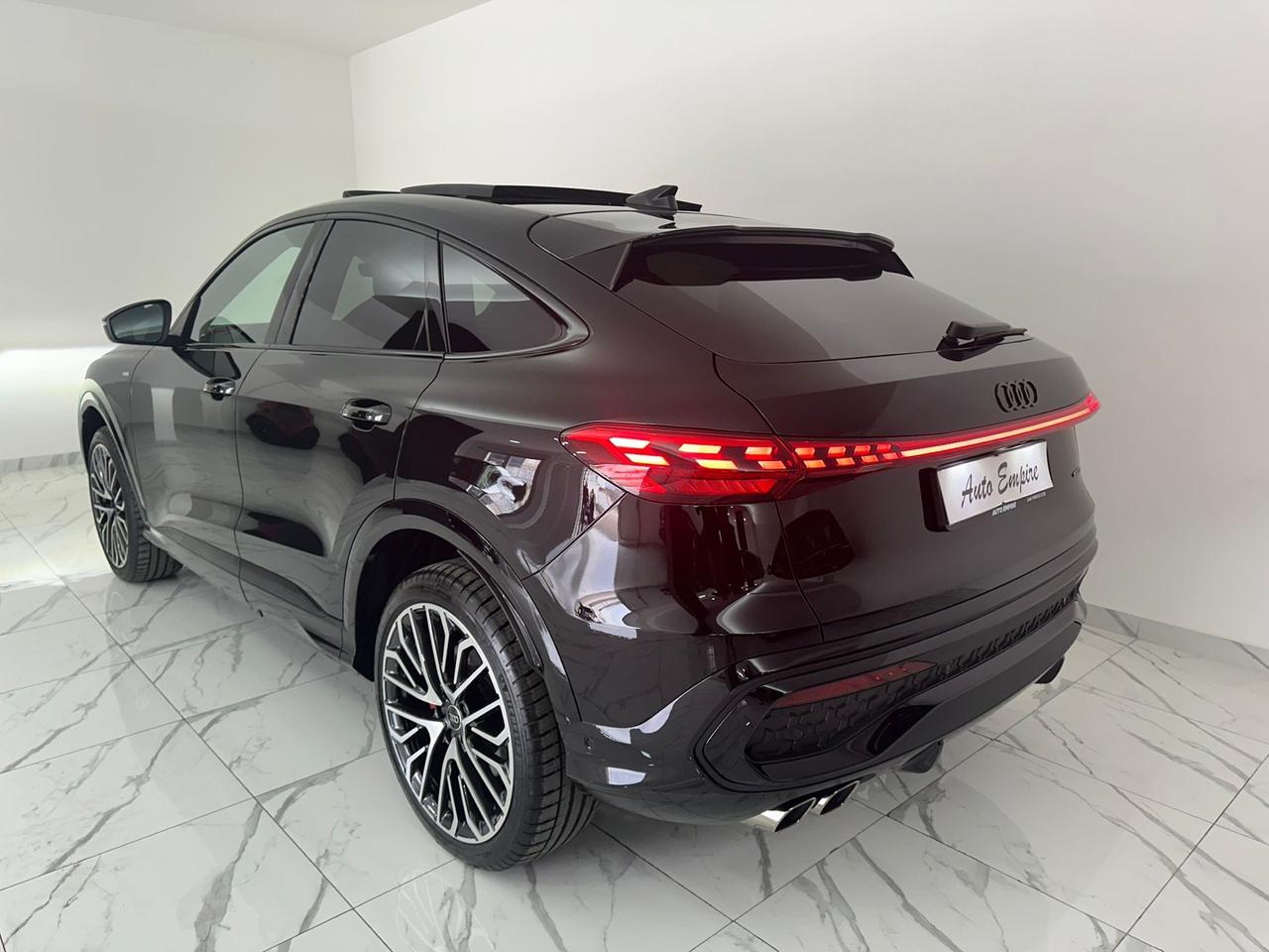 AUDI Q5 SPORTBACK S-LINE BLACK EDITION PANORAMA/B&O/HEAD-UP DISPLAY