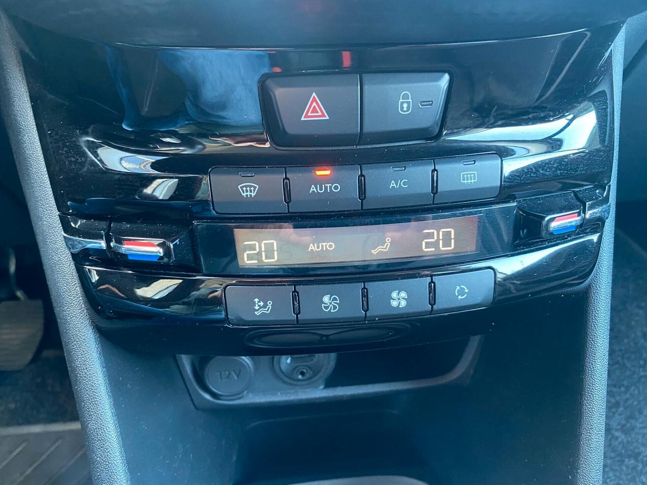 Peugeot 208 PureTech 82cv Allure - PERFETTA !!!