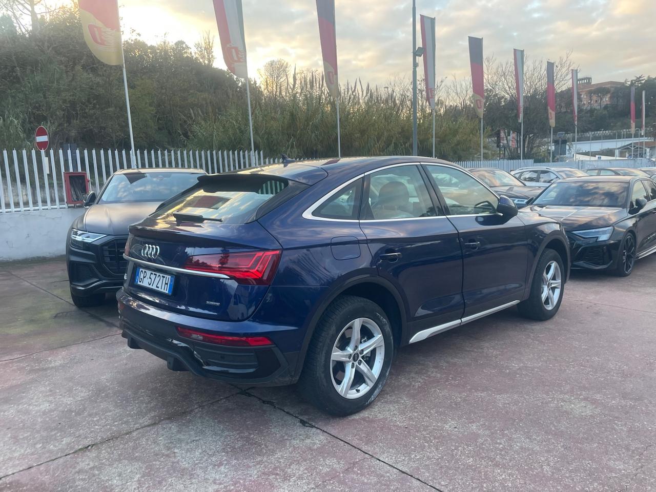 Audi Q5 45 TFSI quattro S tronic Business