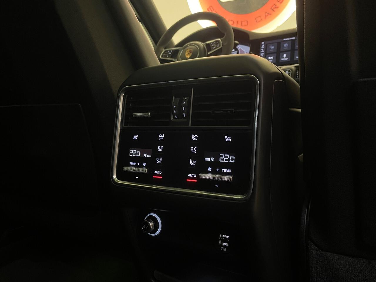 Porsche Cayenne Coupé 3.0 V6 TipTronic