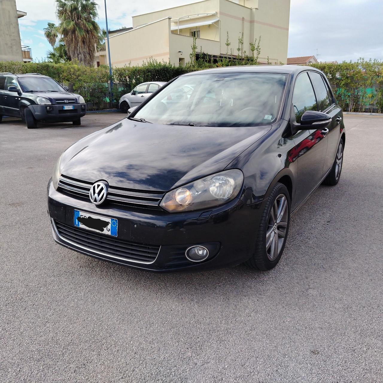 Volkswagen Golf 1.6 TDI DPF Highline