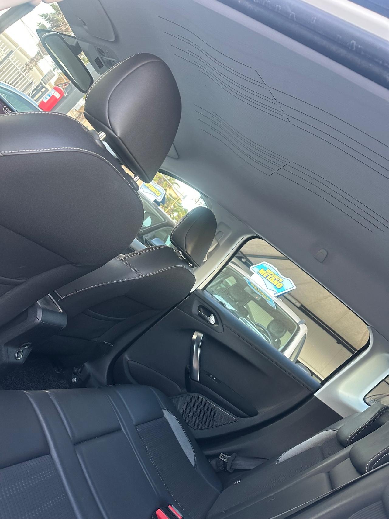 Peugeot 2008 1.6 DIESEL 120 CV 2017 - VERS. ALLURE