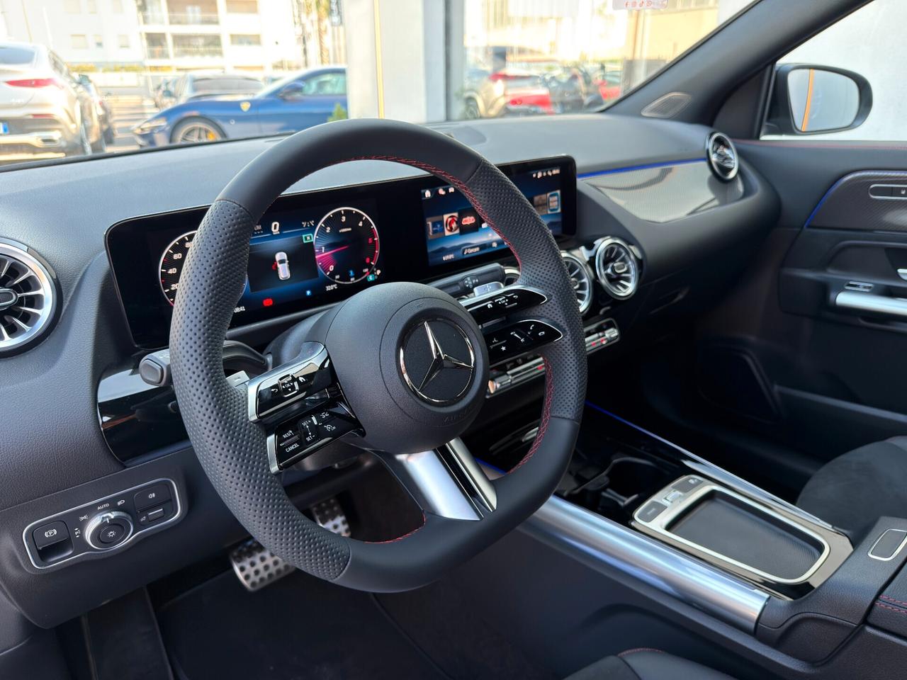 Mercedes-benz GLA 200 d 2.0 150 CV KM0 AMG Premium Plus IVA ESPOSTA