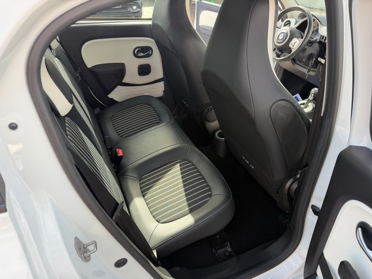 Renault Twingo TCe 95 CV EDC Intens