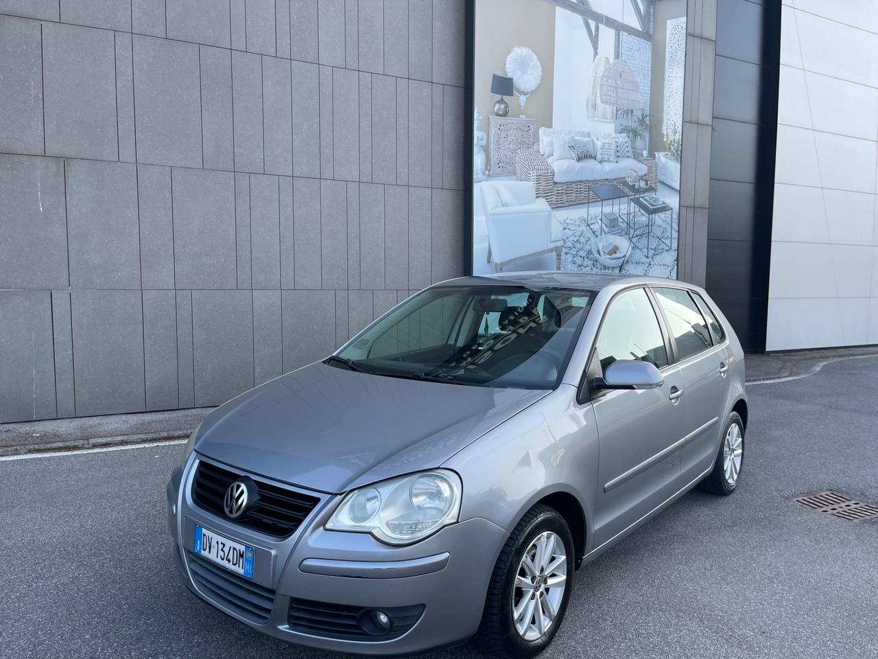 Volkswagen Polo 1.4 5 porte Highline