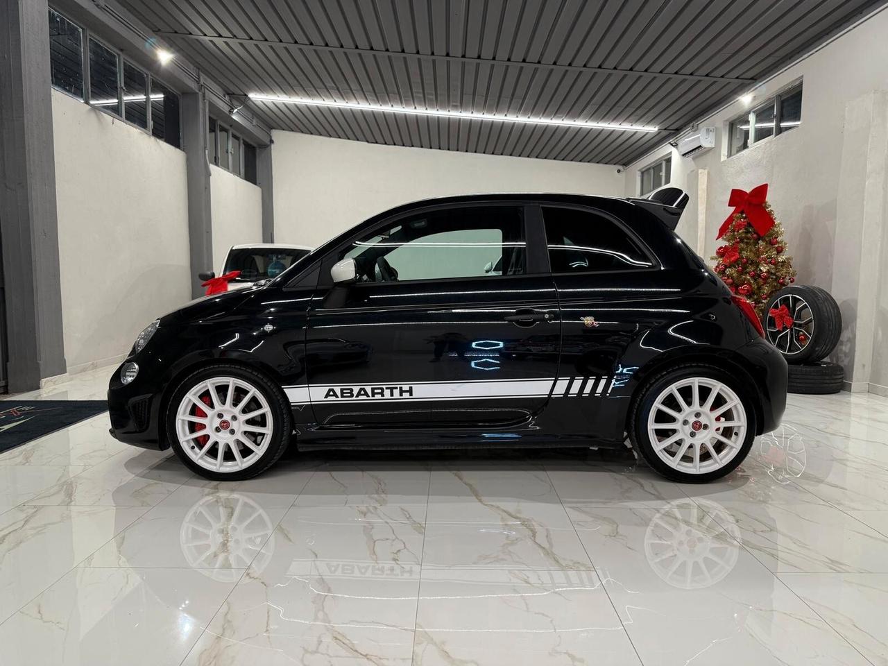 Abarth 695 1.4 Turbo T-Jet 180 CV