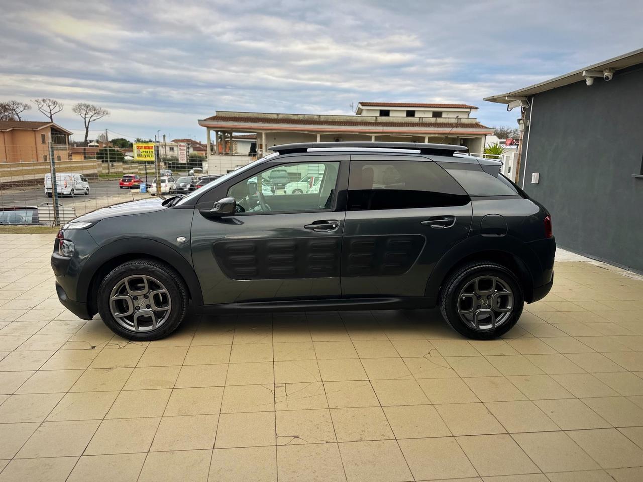 Citroen C4 Cactus BlueHDi 100 S&S Live