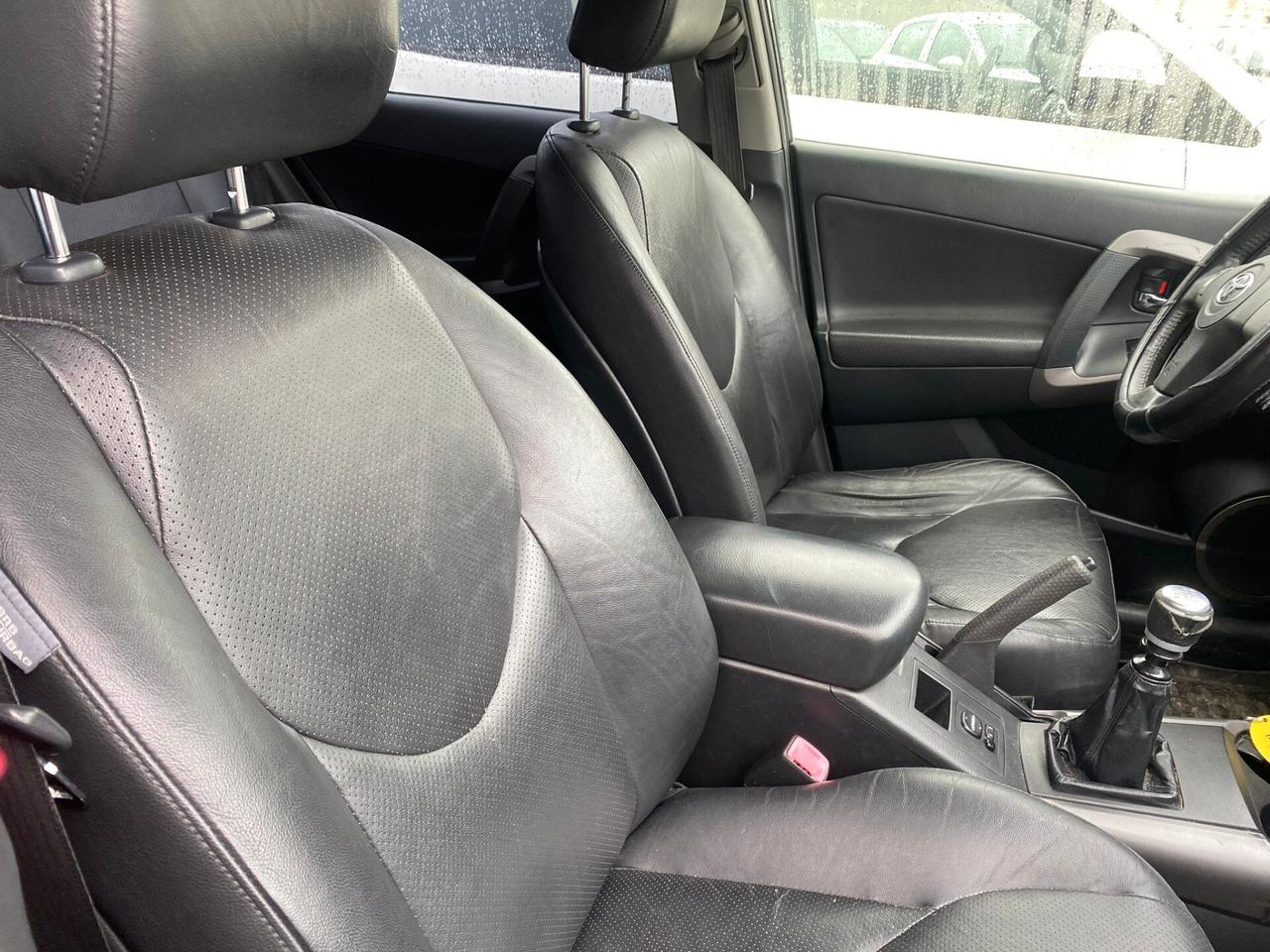 Toyota RAV 4 RAV4 2.2 D-4D 136 CV DPF Luxury