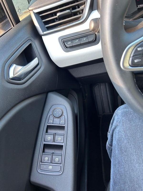 Renault Clio Clio 1.6 E-Tech full hybrid Evolution 145cv auto