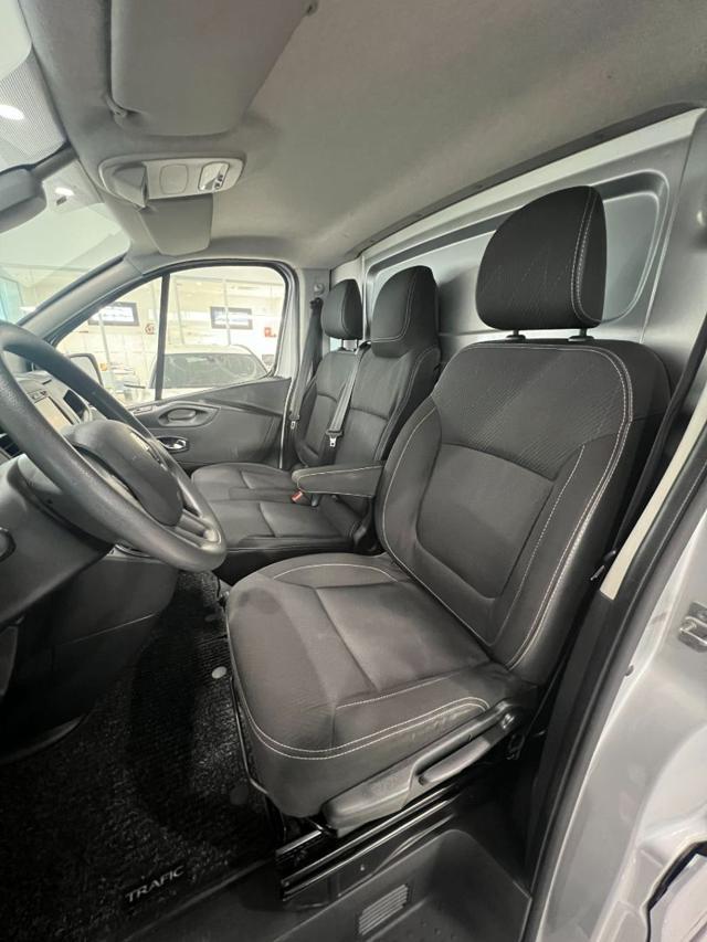 RENAULT Trafic T27 2.0 dCi 145CV PC-TN Furgone Energy Ice + IVA