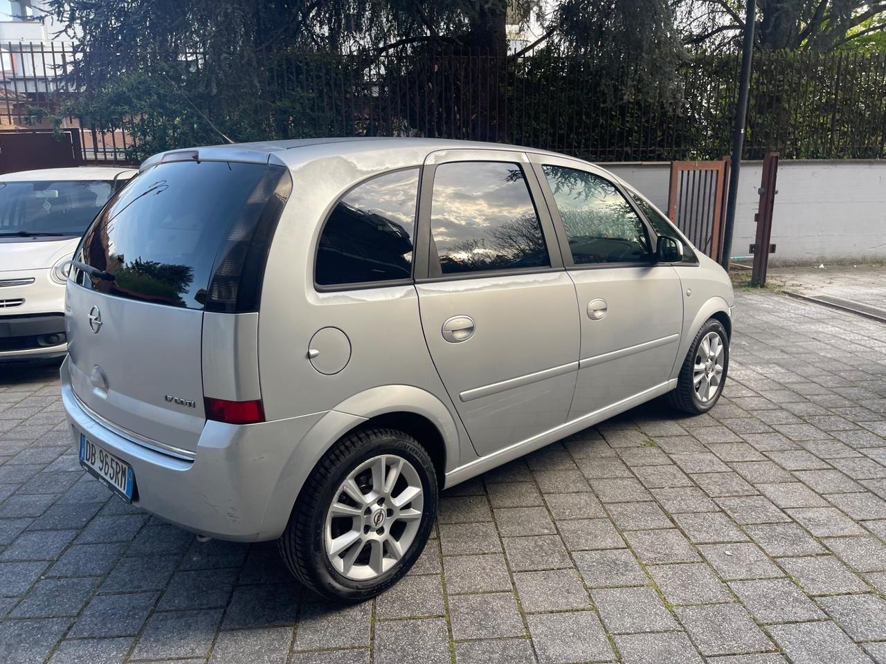 Opel Meriva 1.7 CDTI 101CV Cosmo