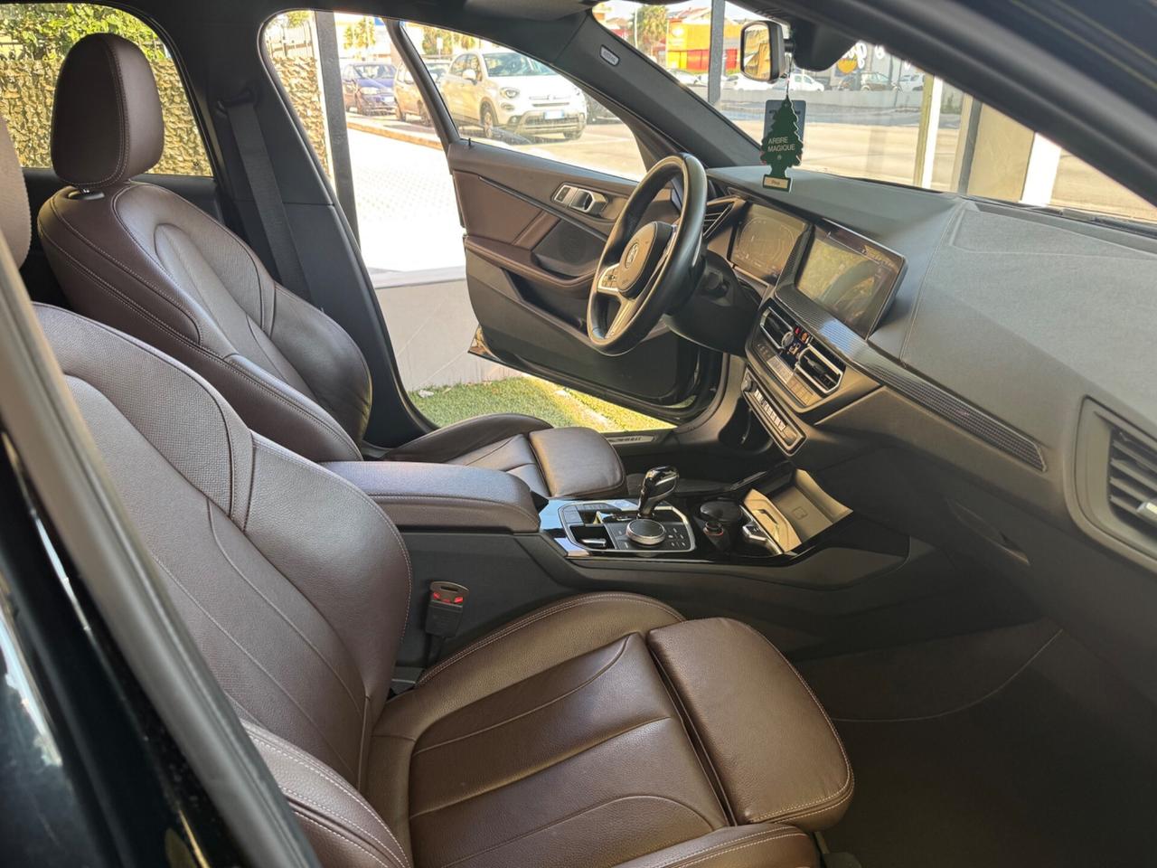 Bmw 120 120d 5p. Msport