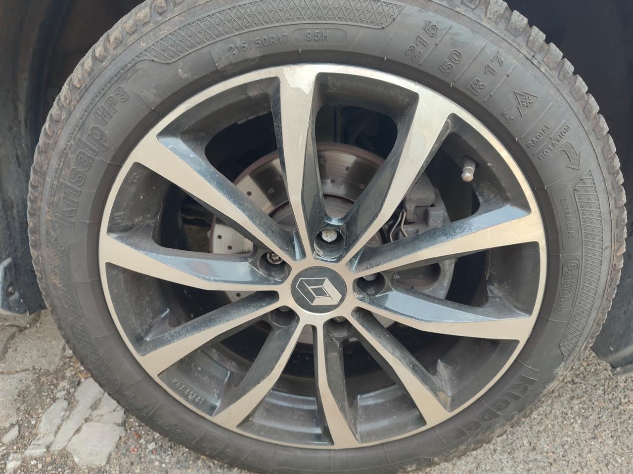 RENAULT NEW LAGUNA 1.5DIESEL BERLINA SPORT POCHI KM