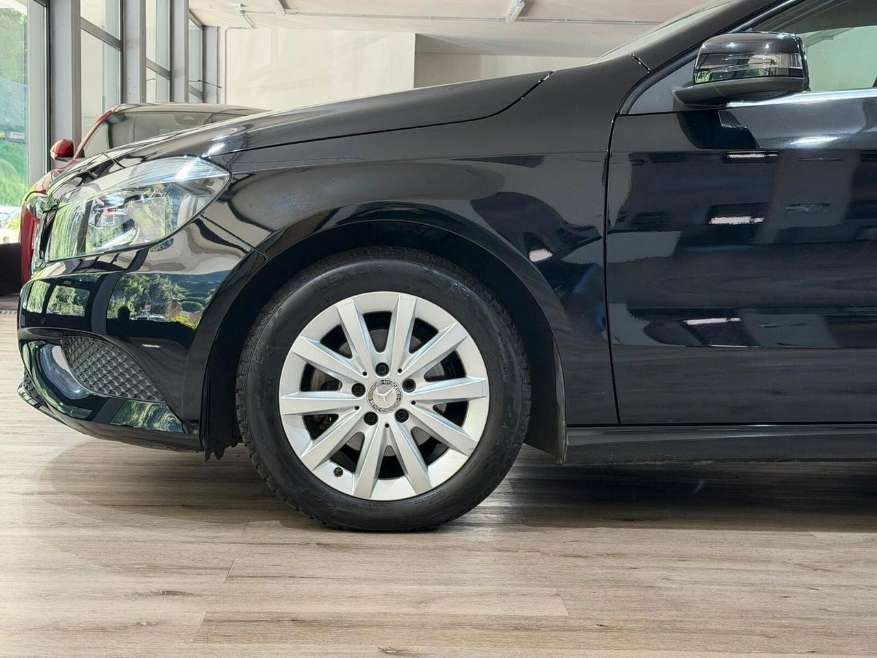 MERCEDES A180 CDI 1.5 109CV AUTO BUSINESS 2015