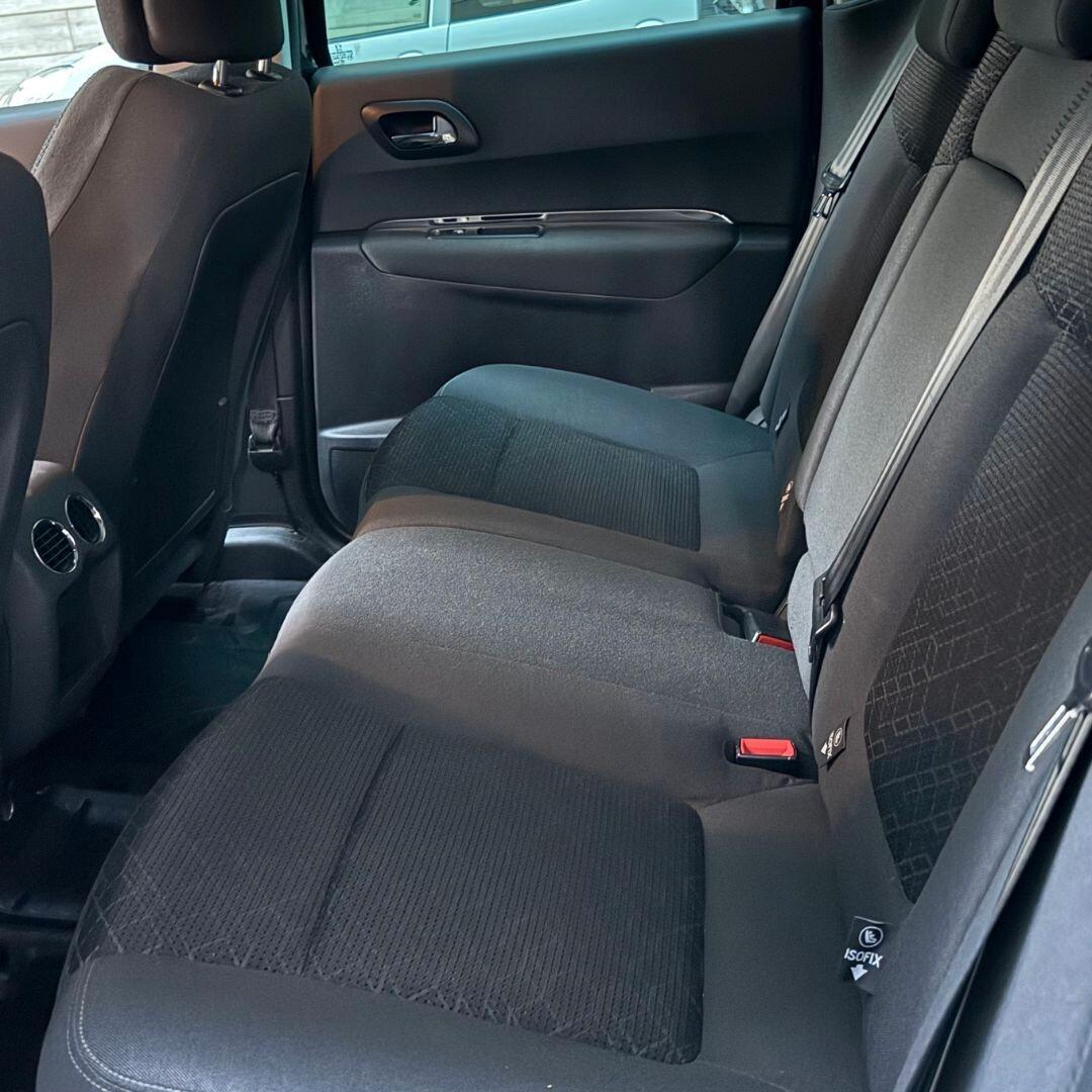 Peugeot 3008 2016 **CAMBIO AUTOMATICO**