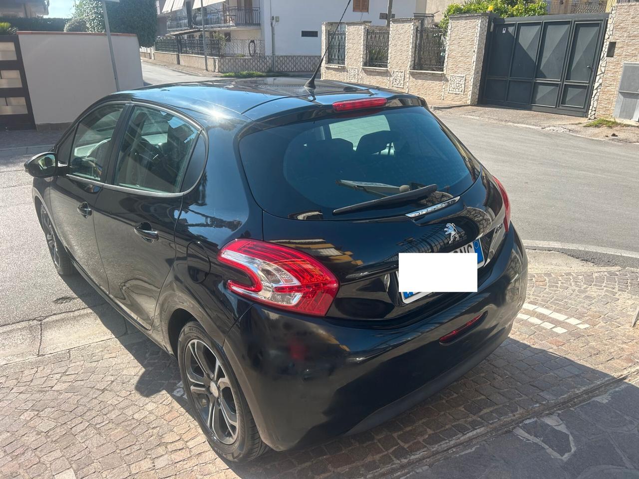 Peugeot 208 1.4 VTi 95 CV 5p. GPL Allure
