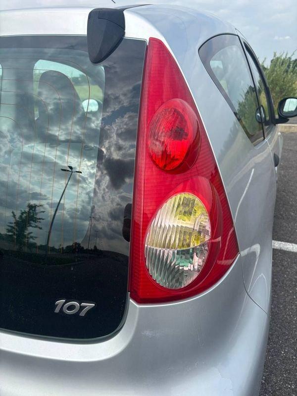Peugeot 107 Neop. 1.0 benzina